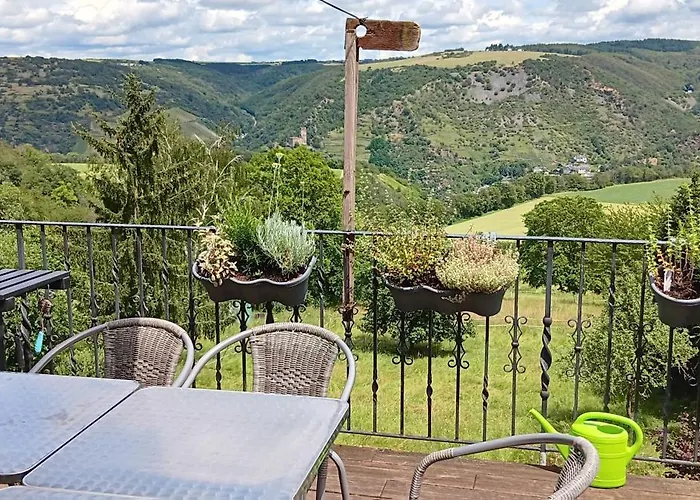 Exklusive Lurelei 150 Qm Mit Traumblick 4 Bis 9 P *