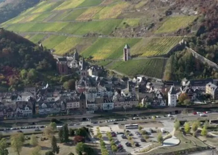 Exklusive Lurelei 150 Qm Mit Traumblick 4 Bis 9 P Bacharach